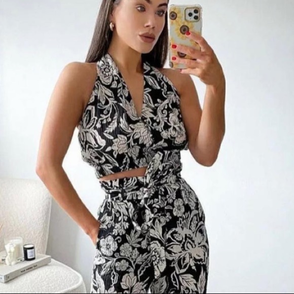 Zara floral halter crop top - Picture 5 of 6